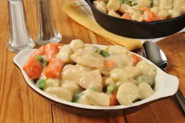 slow cooker chicken and dumplings - Viva Fresh Food