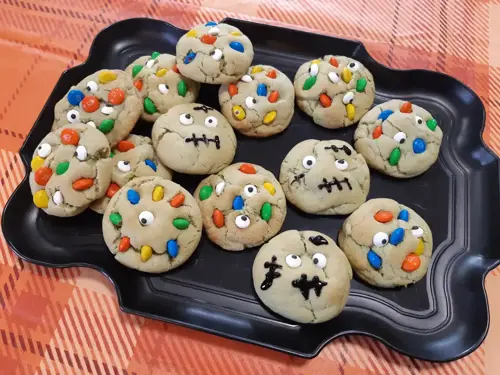 Creepy-Crawly Halloween Pudding Cookies Cute Halloween Treat