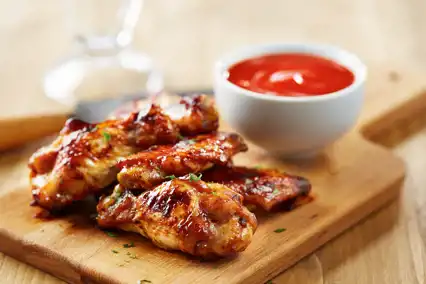 Crispy Sriracha Honey Chicken Wings  - Viva Fresh Food