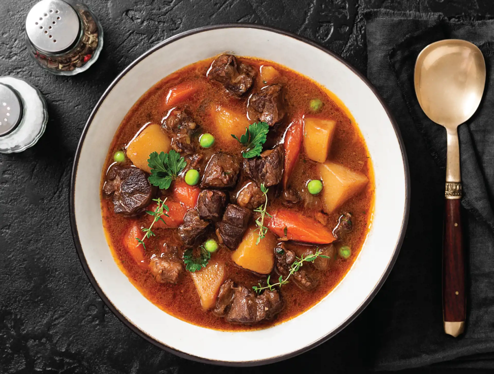 Mom's Slow Cooker Beef Stew Recipe